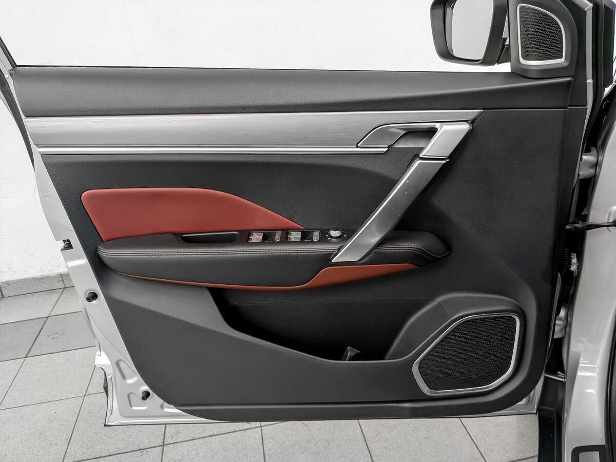 Купить Джили Кулрэй, 2021, 45 602 км.. Фото: #15