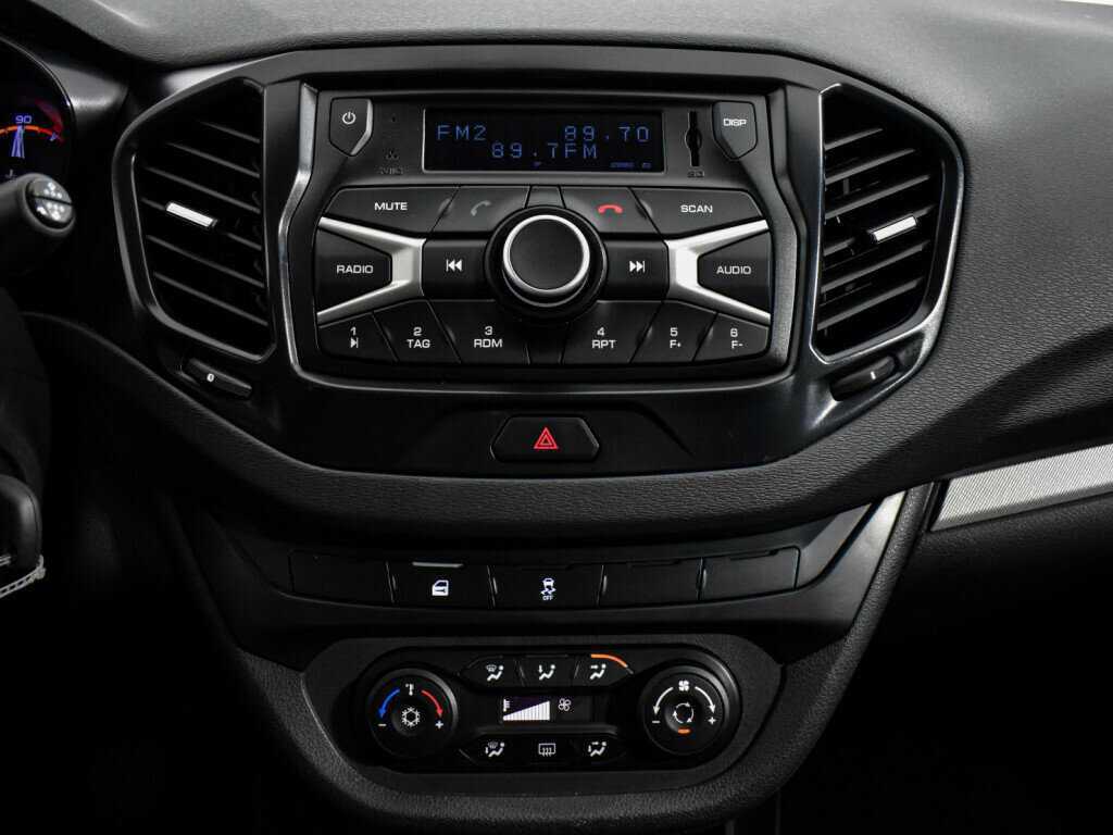 Купить Лада (ВАЗ) Веста, 2019, 126 597 км.. Фото: #12