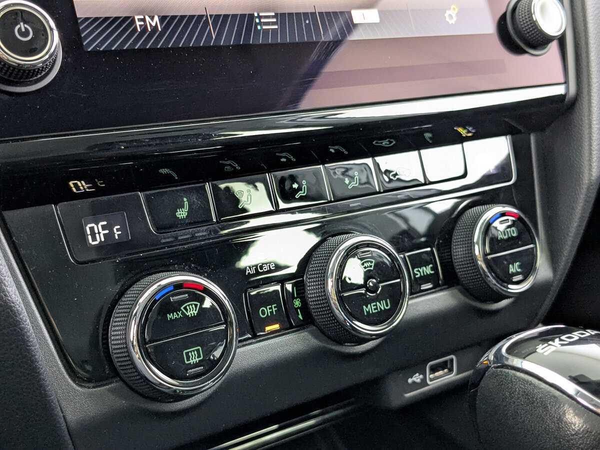 Купить Шкода Октавия, 2020, 57 463 км.. Фото: #20