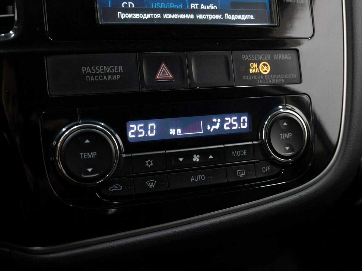 Купить Митсубиши Оутлэндер, 2012, 128 300 км.. Фото: #20