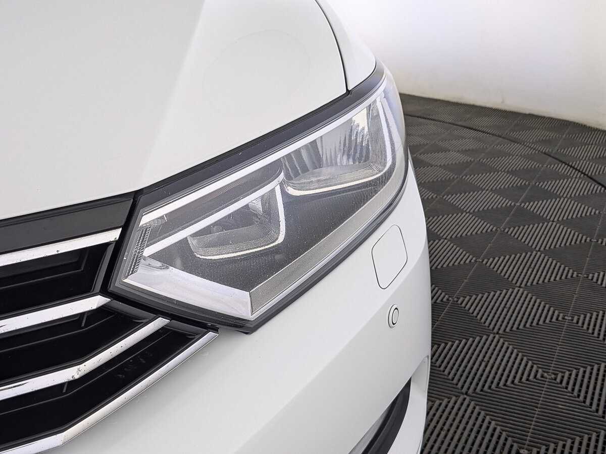 Купить Фольксваген Пассат, 2017, 120 532 км.. Фото: #10