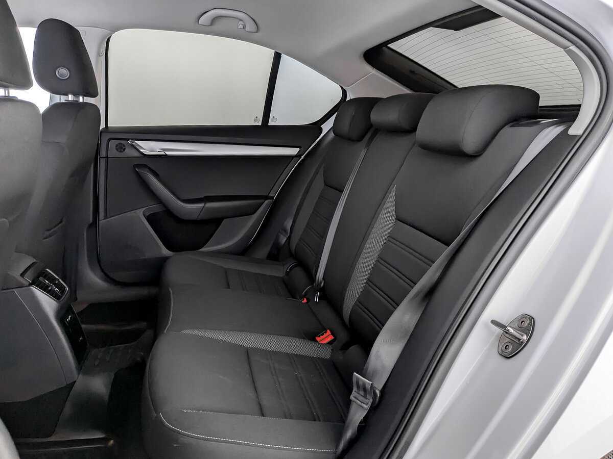 Купить Шкода Октавия, 2019, 115 441 км.. Фото: #11