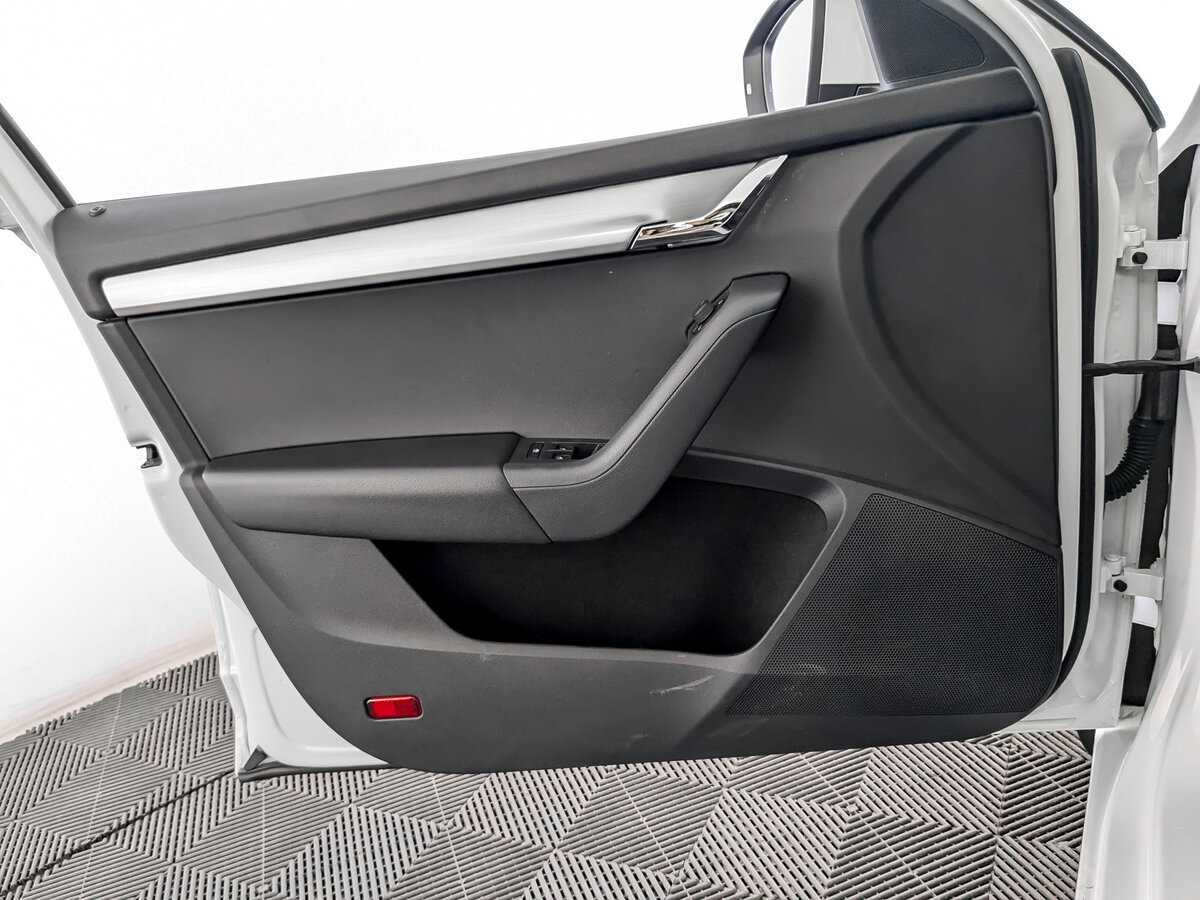 Купить Шкода Октавия, 2019, 115 441 км.. Фото: #18