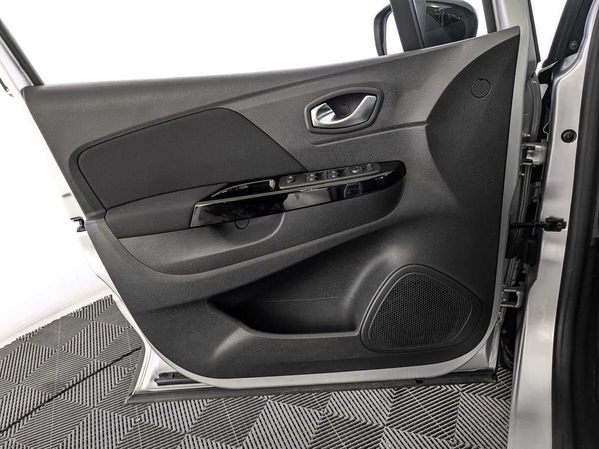 Купить Рено Каптюр, 2021, 89 428 км.. Фото: #18