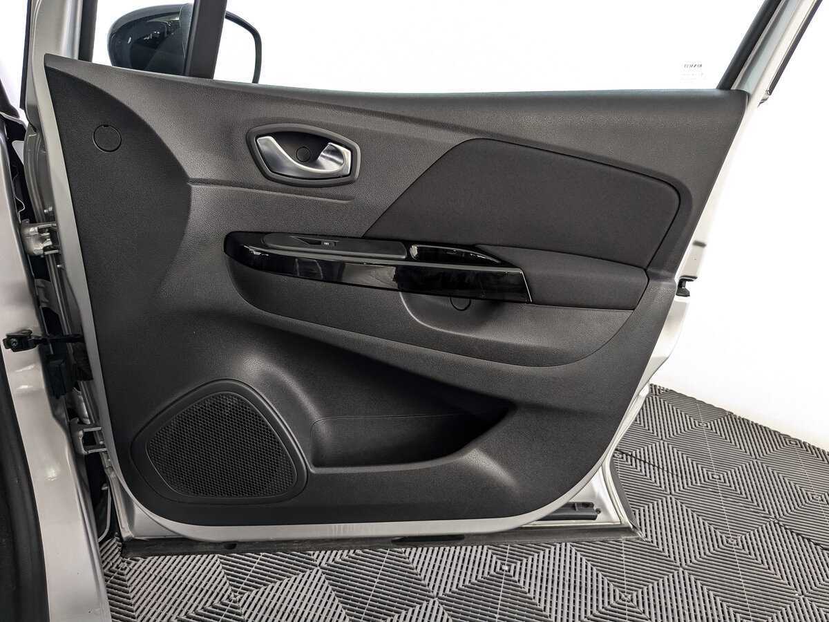 Купить Рено Каптюр, 2021, 89 428 км.. Фото: #23