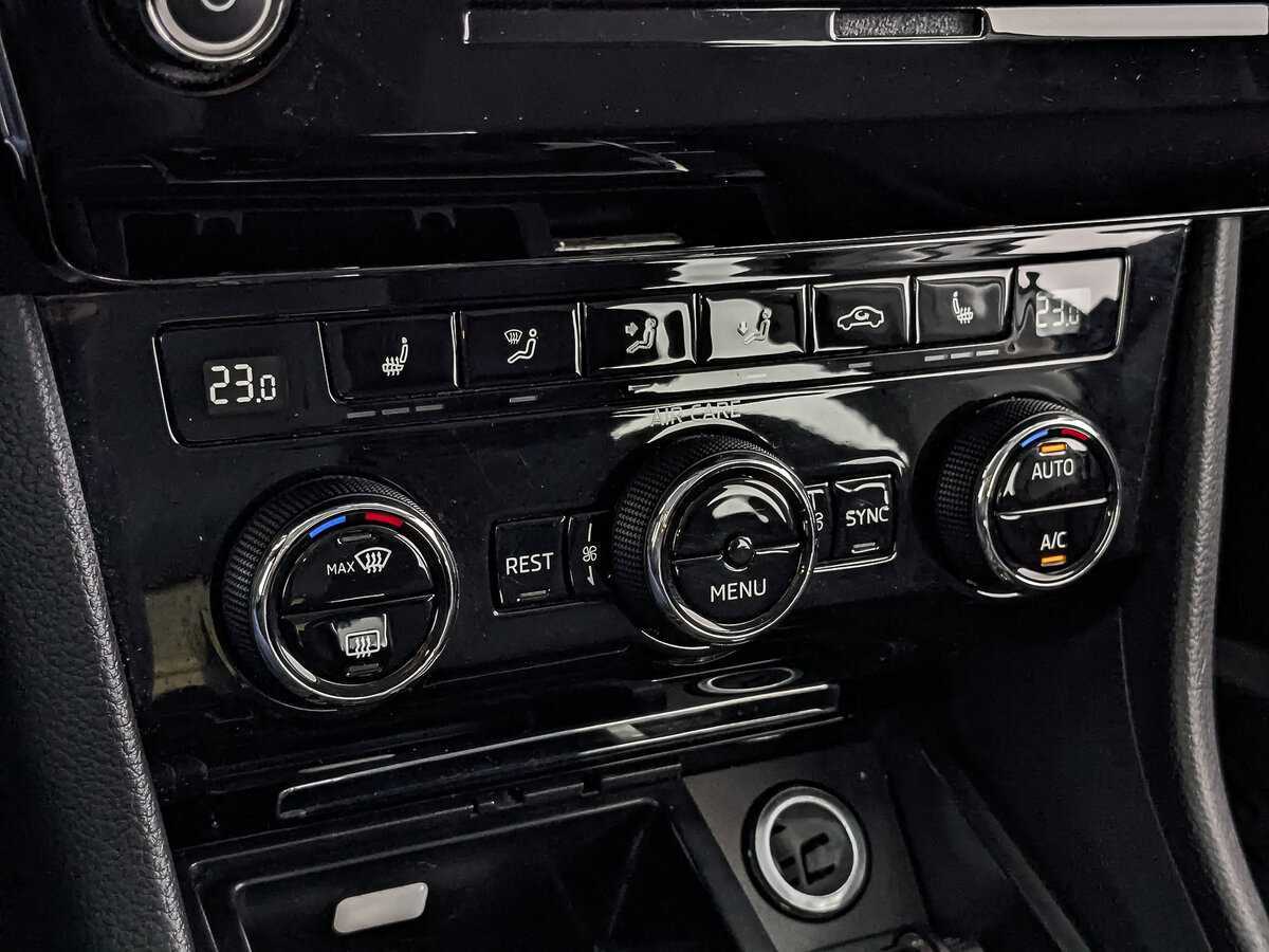 Купить Шкода Суперб, 2017, 119 223 км.. Фото: #24