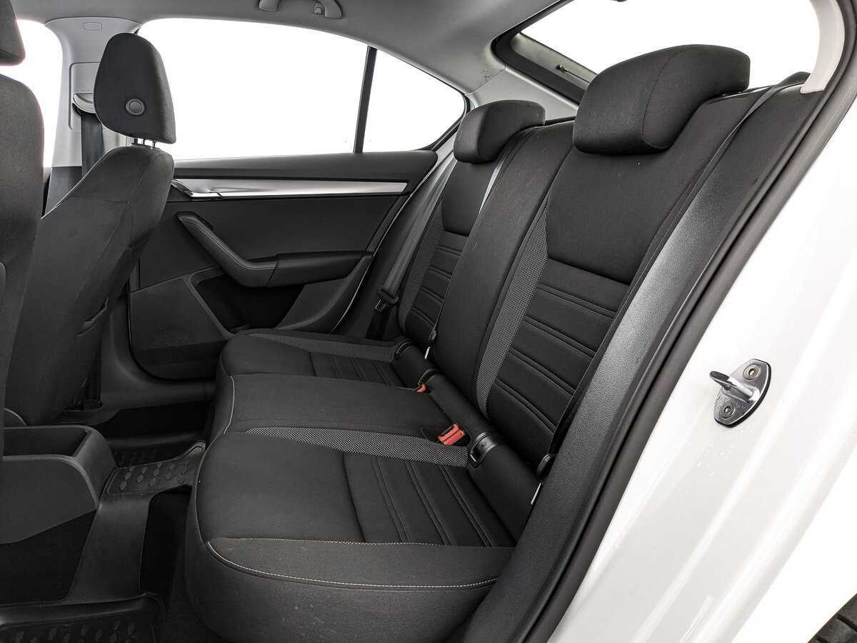 Купить Шкода Октавия, 2017, 66 246 км.. Фото: #10