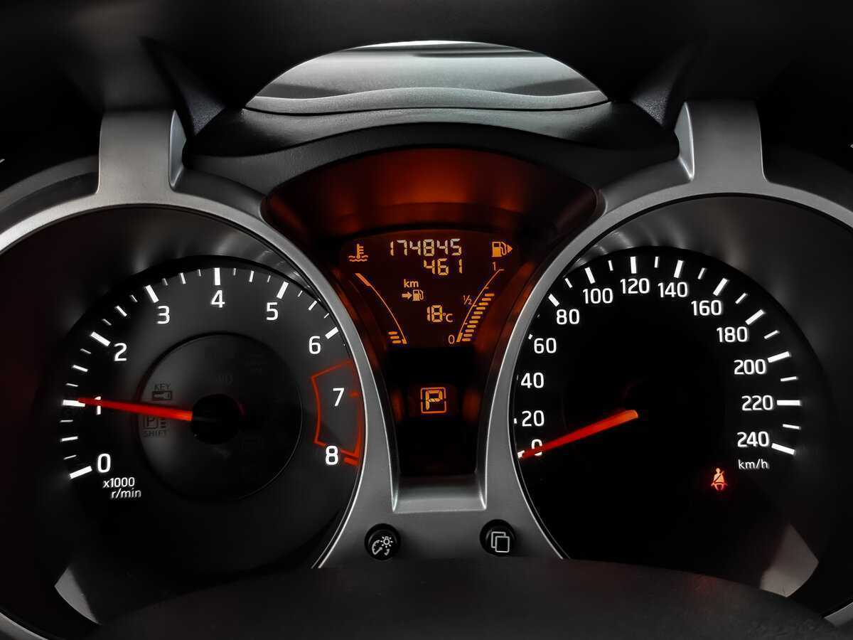 Купить Ниссан Жук, 2012, 174 840 км.. Фото: #13