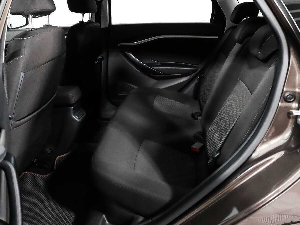 Купить Лада (ВАЗ) Веста, 2019, 106 306 км.. Фото: #9