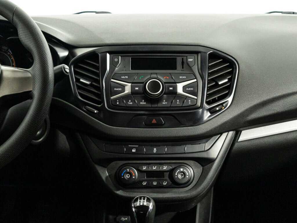 Купить Лада (ВАЗ) Веста, 2017, 129 456 км.. Фото: #13