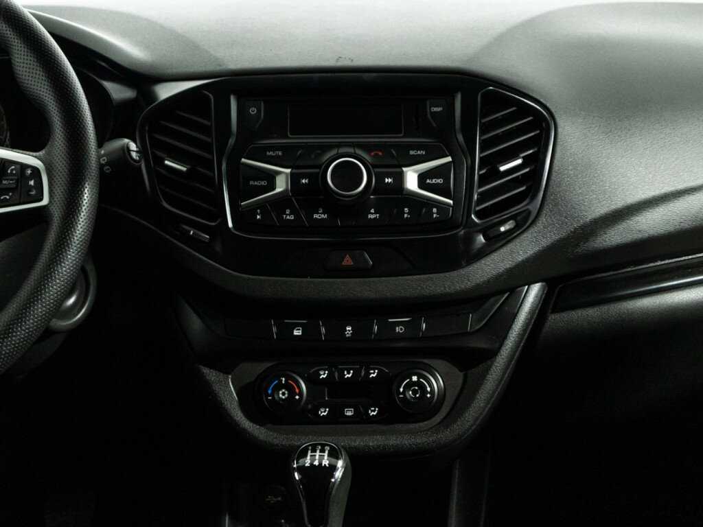 Купить Лада (ВАЗ) Веста, 2019, 72 137 км.. Фото: #13