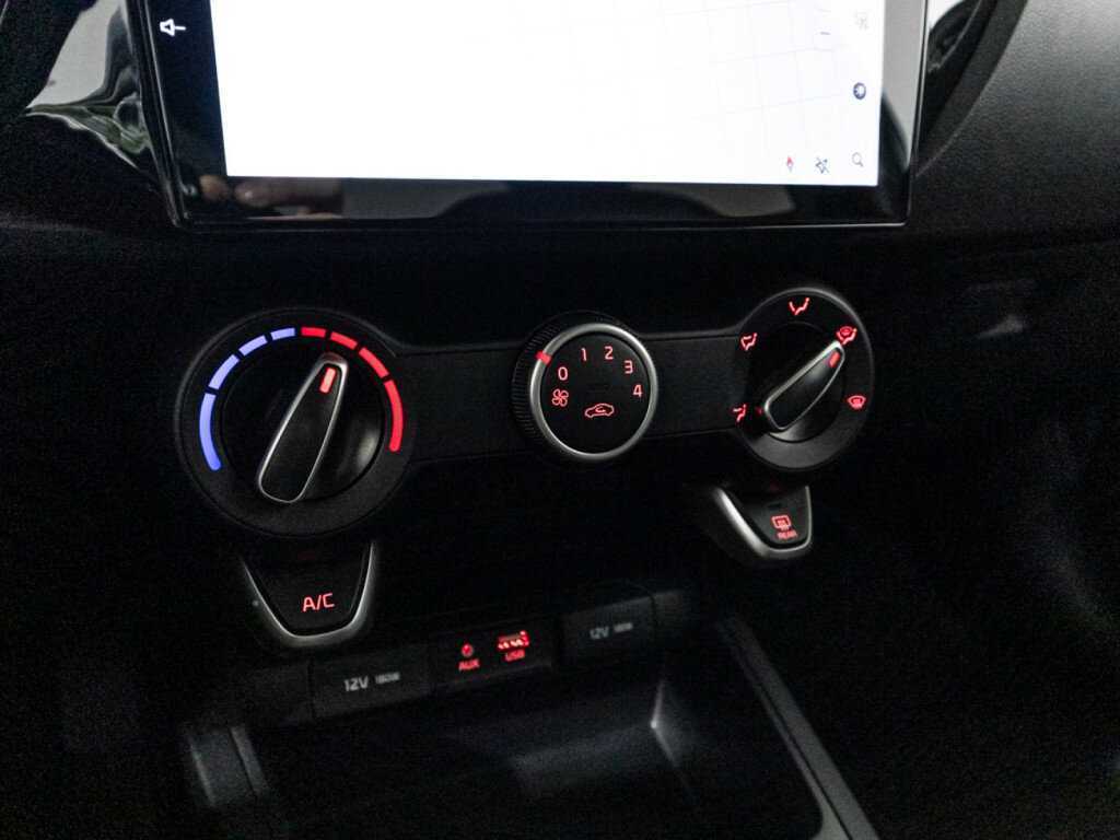 Купить Киа Рио, 2019, 62 367 км.. Фото: #15