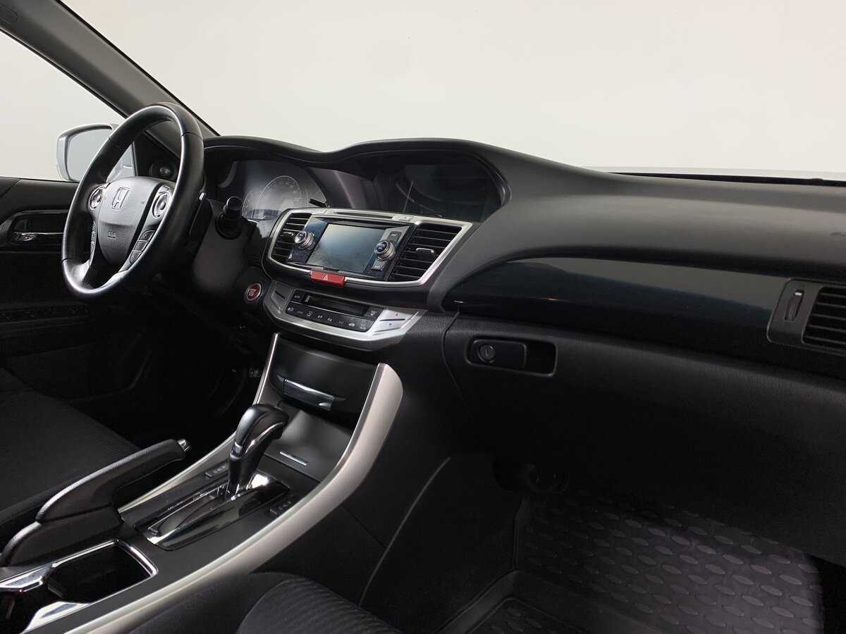 Купить Хонда Аккорд, 2013, 117 473 км.. Фото: #11