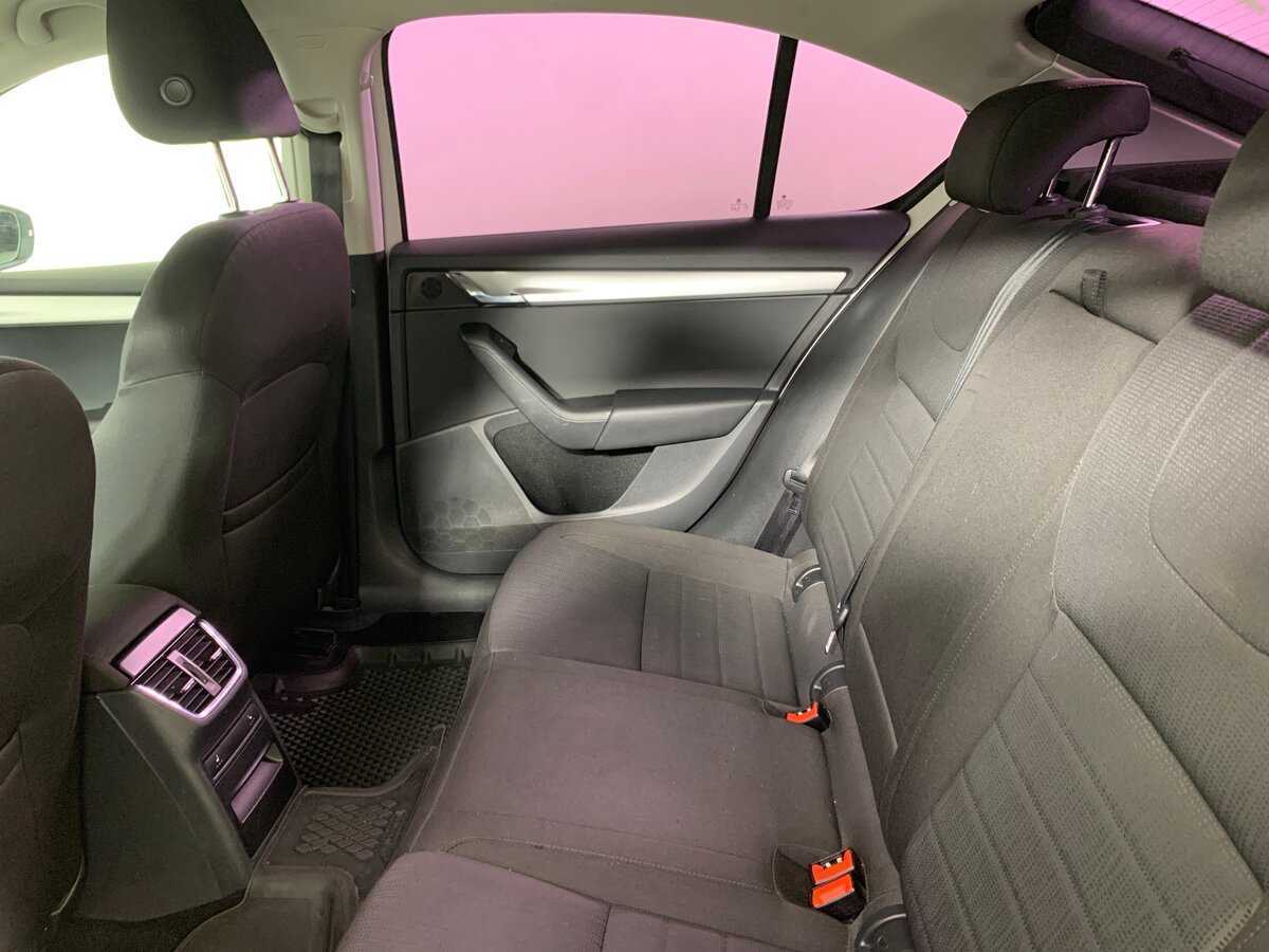 Купить Шкода Октавия, 2015, 228 630 км.. Фото: #18