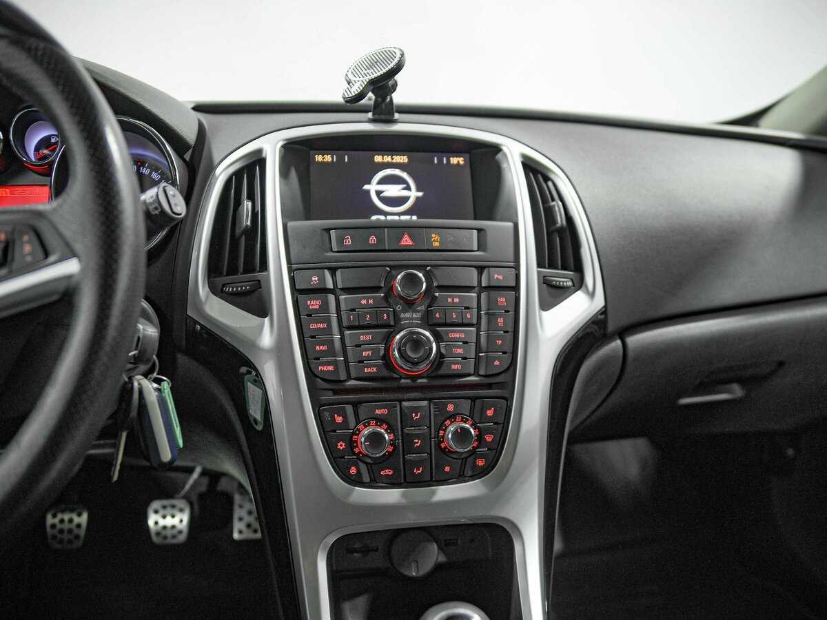 Купить Опель Астра, 2012, 198 780 км.. Фото: #8