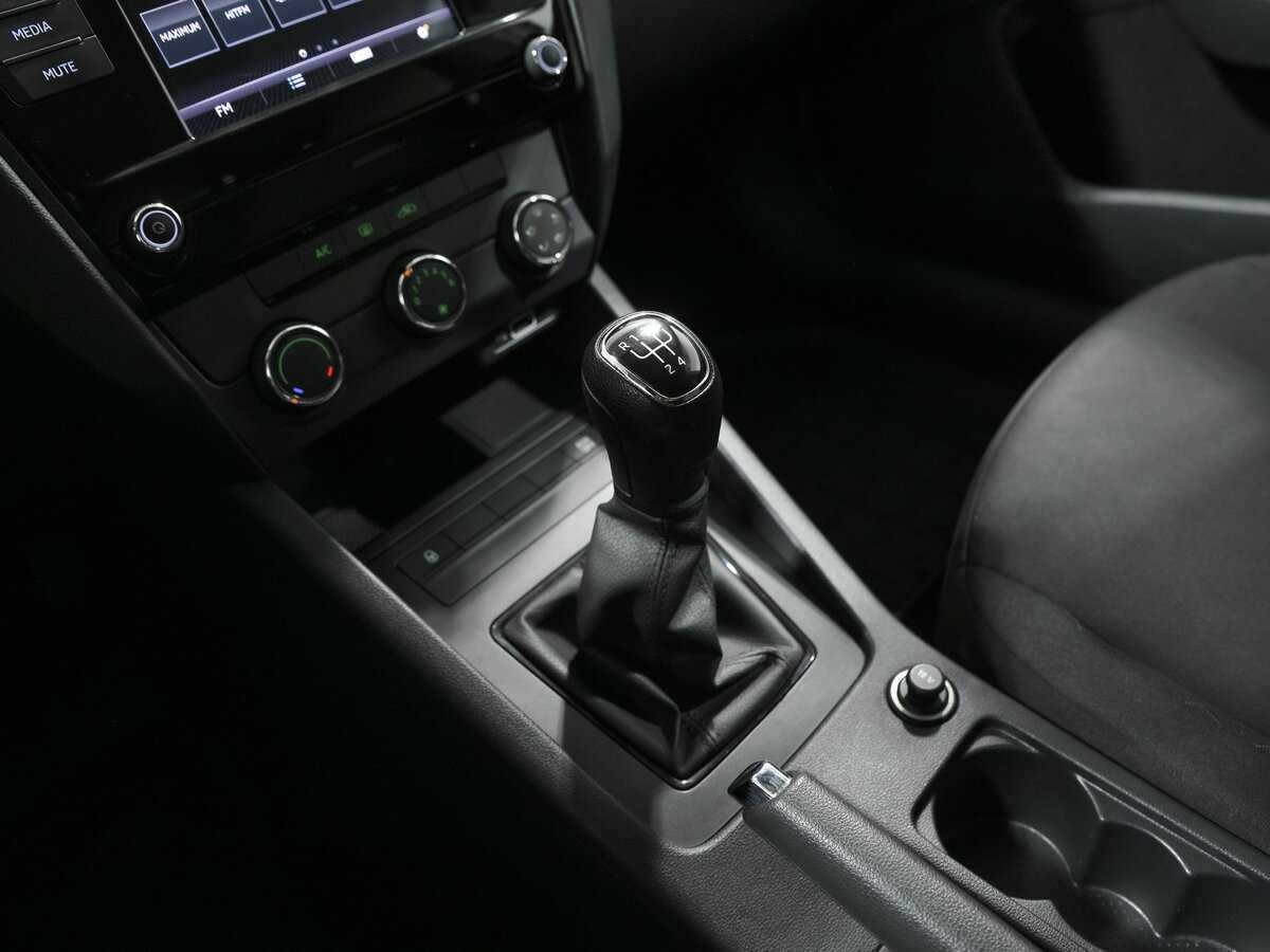 Купить Шкода Октавия, 2018, 188 741 км.. Фото: #8