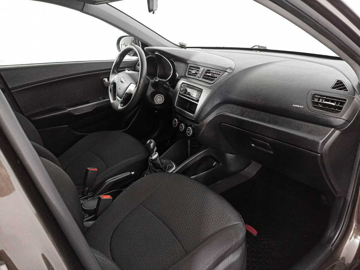 Купить Киа Рио, 2017, 161 901 км.. Фото: #10