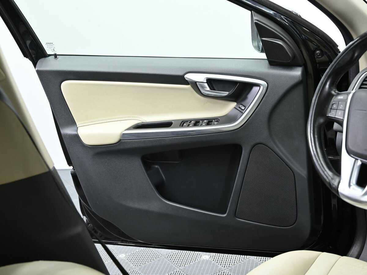 Купить Вольво ИксЦ60, 2014, 154 000 км.. Фото: #15