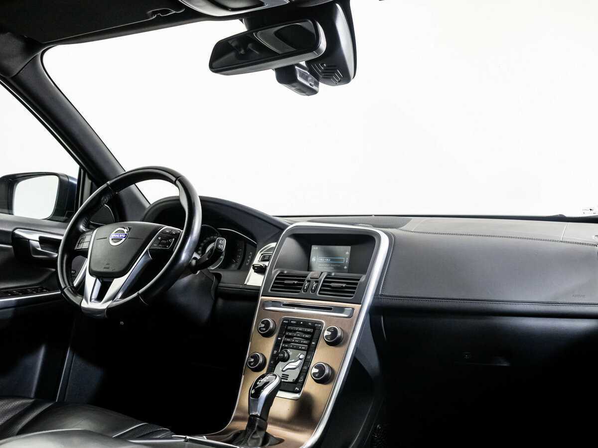 Купить Вольво ИксЦ60, 2014, 199 711 км.. Фото: #6