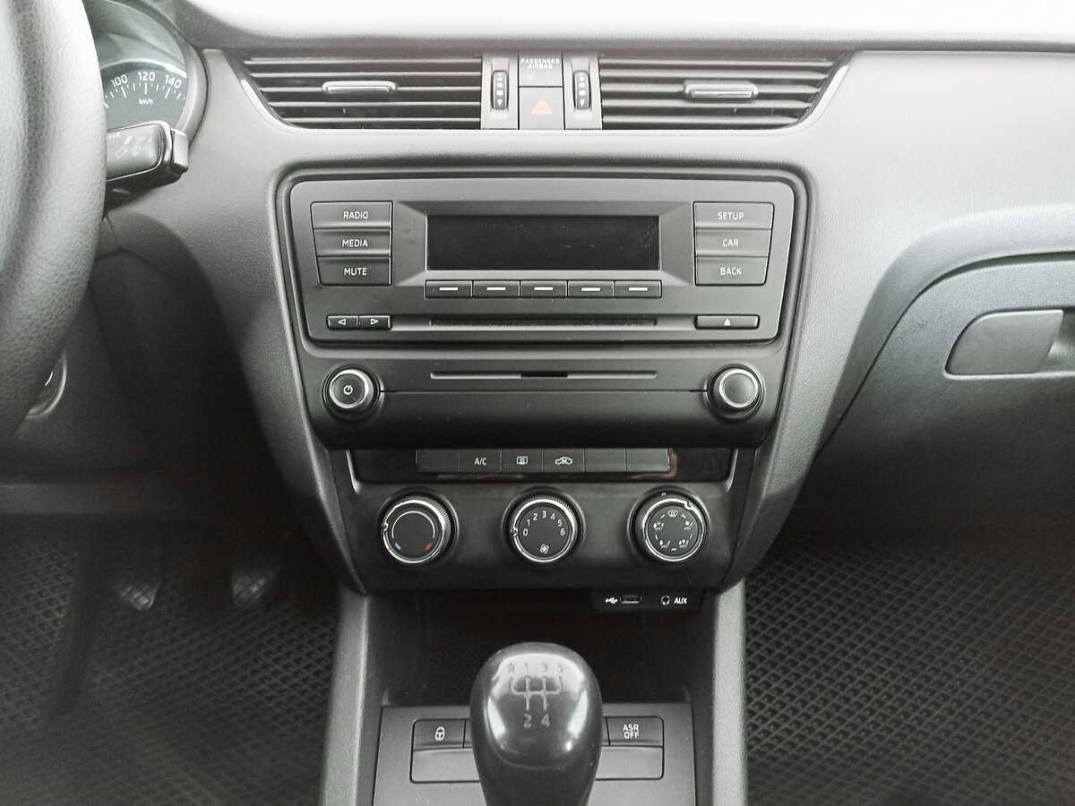 Купить Шкода Октавия, 2014, 282 023 км.. Фото: #14