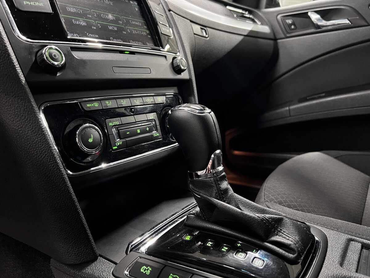 Купить Шкода Суперб, 2013, 151 701 км.. Фото: #18