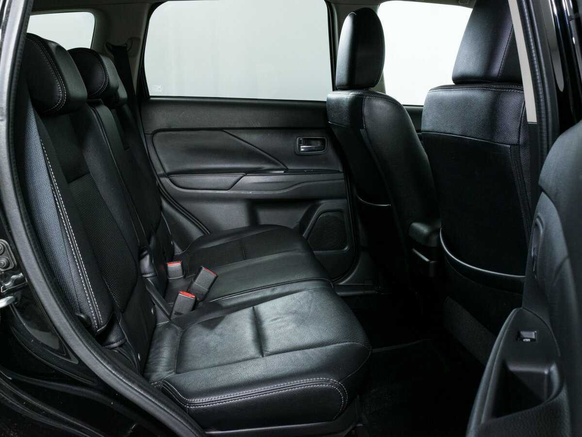 Купить Митсубиши Оутлэндер, 2015, 114 700 км.. Фото: #9