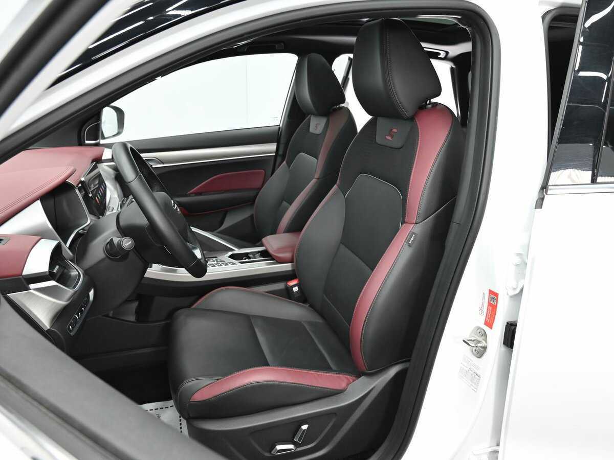 Купить Джили Кулрэй, 2022, 40 000 км.. Фото: #7