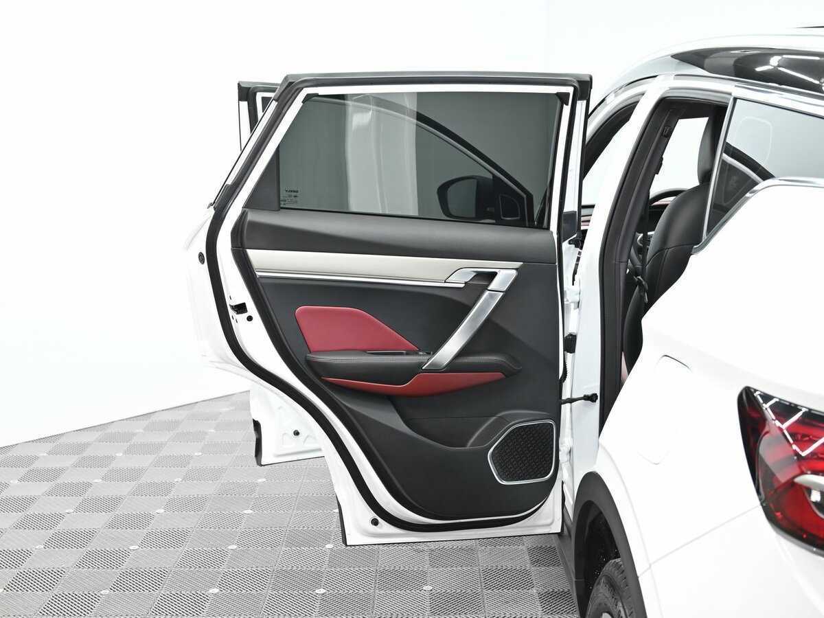 Купить Джили Кулрэй, 2022, 40 000 км.. Фото: #18