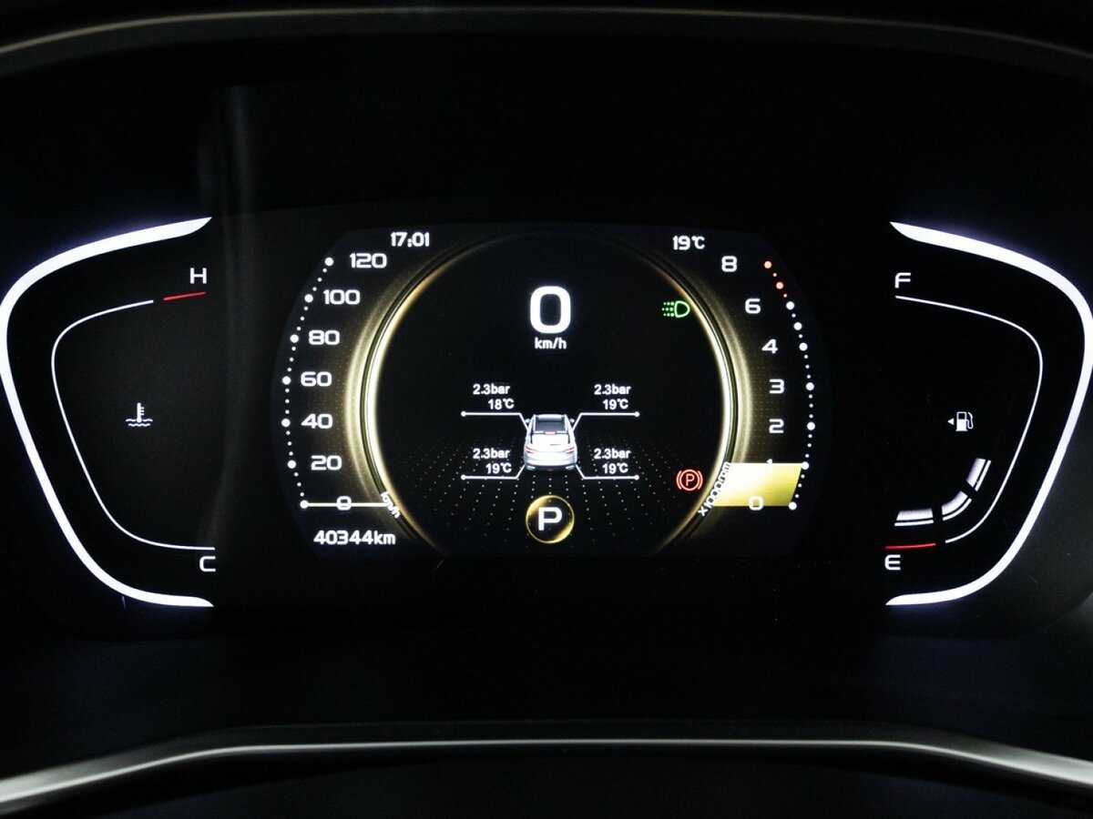 Купить Джили Кулрэй, 2021, 40 341 км.. Фото: #11