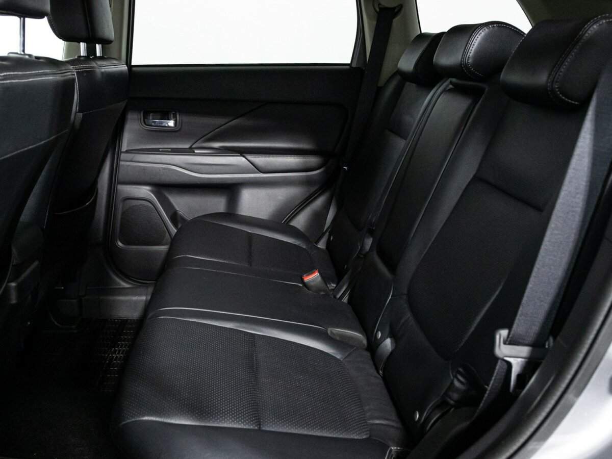 Купить Митсубиши Оутлэндер, 2012, 139 888 км.. Фото: #9