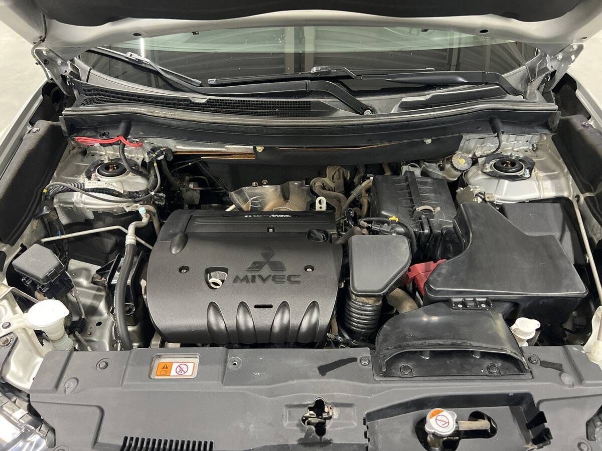 Купить Митсубиши Оутлэндер, 2017, 107 670 км.. Фото: #8