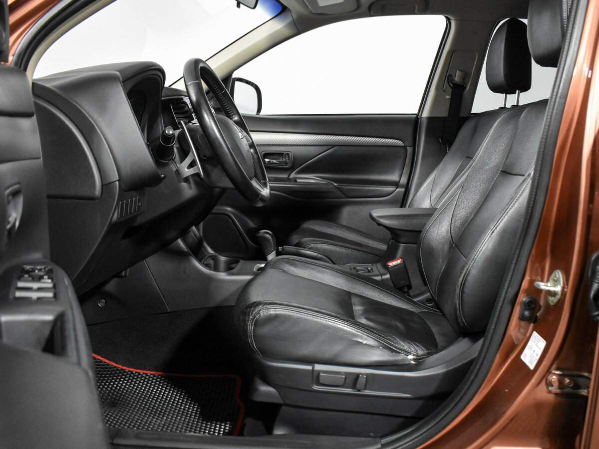 Купить Митсубиши Оутлэндер, 2012, 174 990 км.. Фото: #9