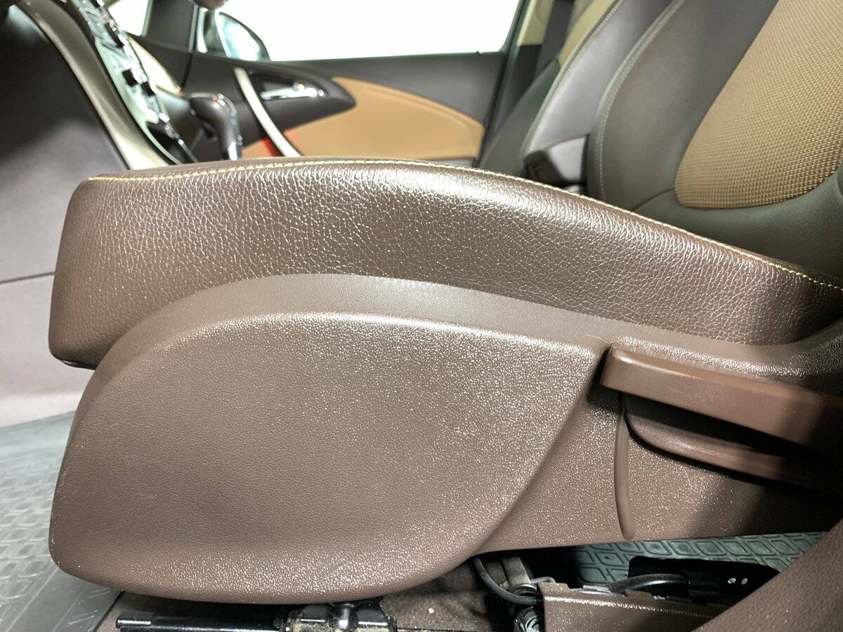 Купить Опель Астра, 2013, 98 007 км.. Фото: #14