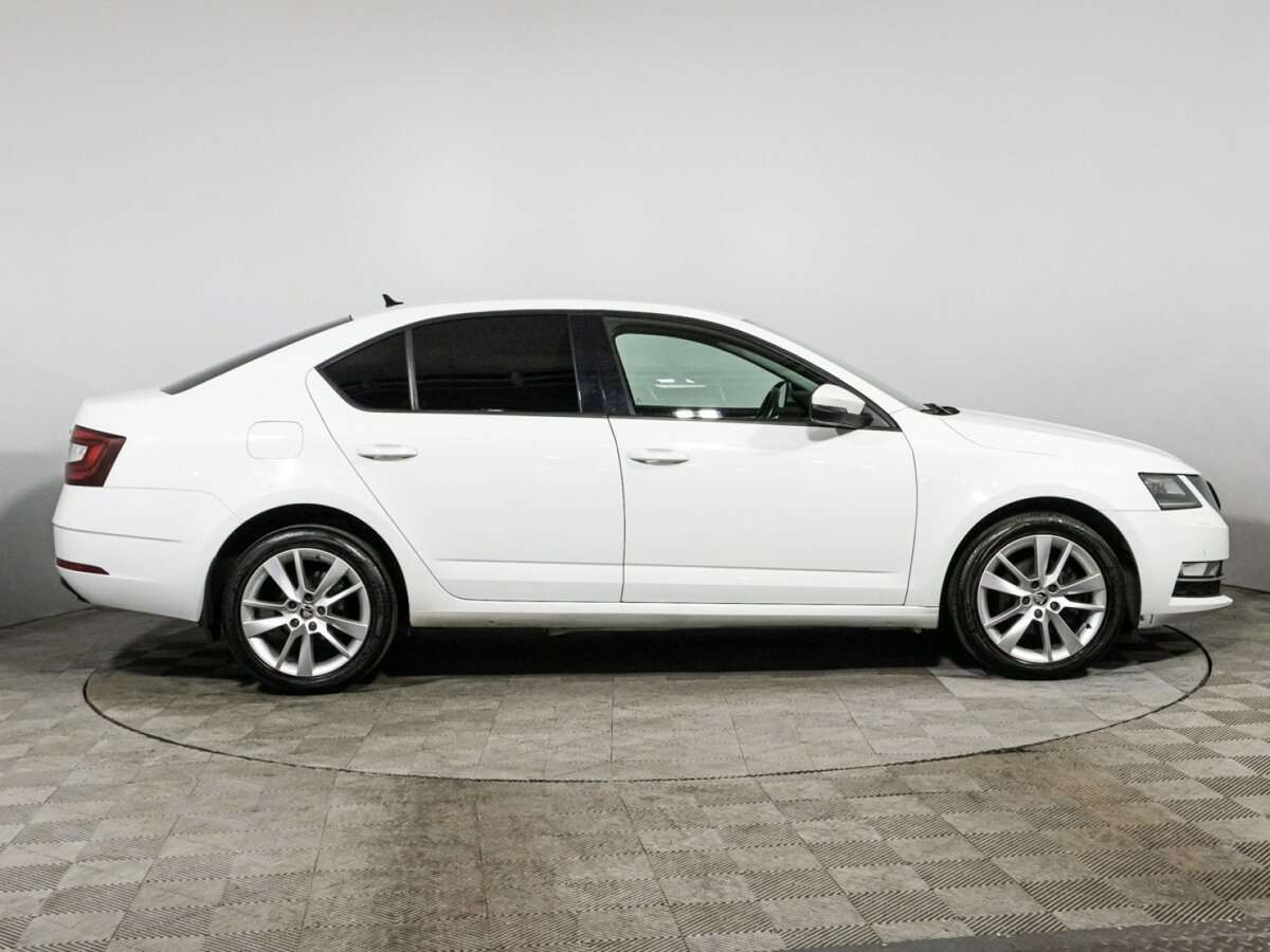 Купить Шкода Октавия, 2017, 187 937 км.. Фото: #3