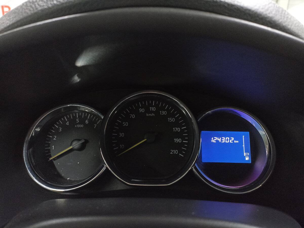 Купить Рено Сандеро, 2017, 124 300 км.. Фото: #12