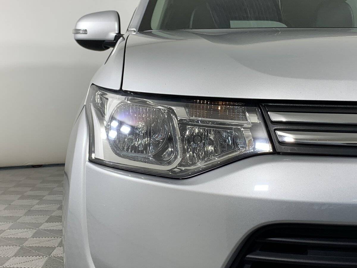 Купить Митсубиши Оутлэндер, 2013, 157 272 км.. Фото: #9