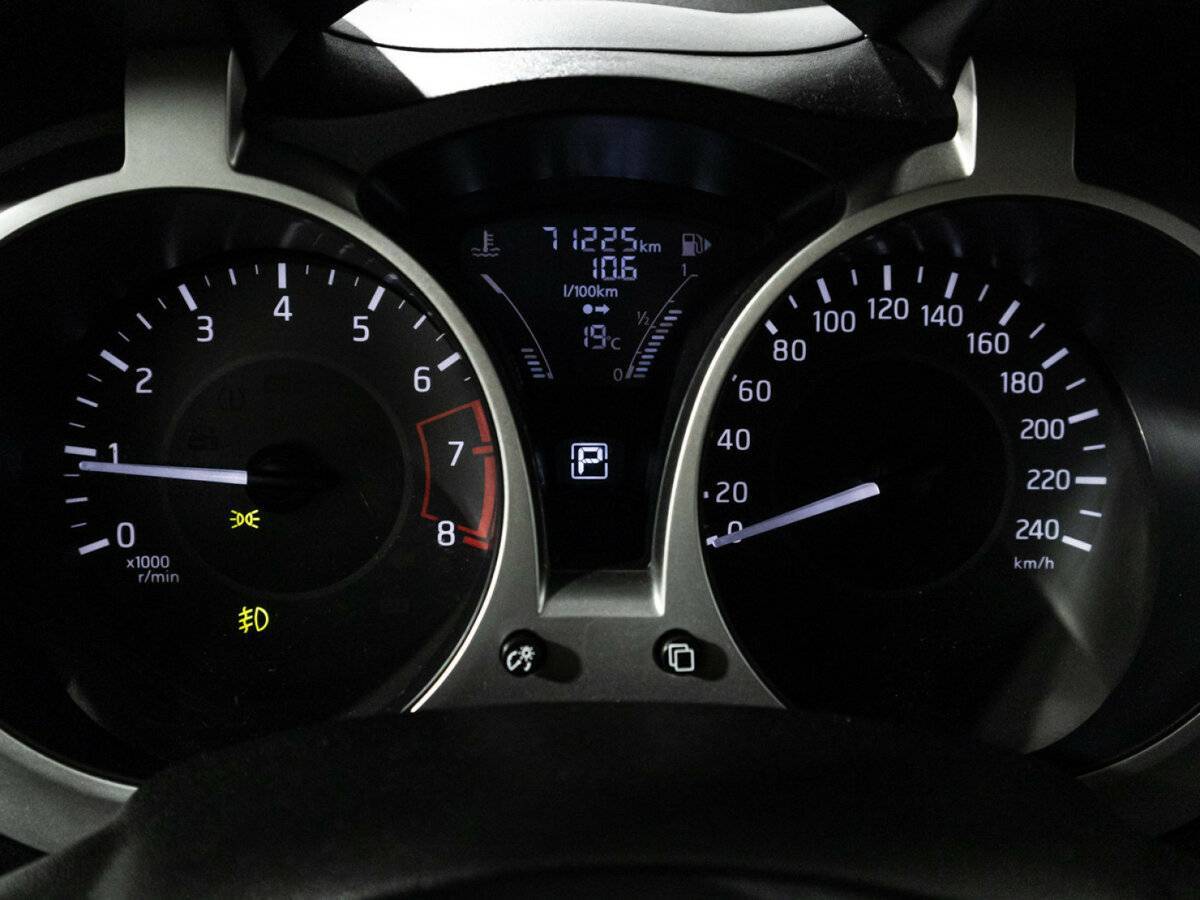 Купить Ниссан Жук, 2018, 71 224 км.. Фото: #11