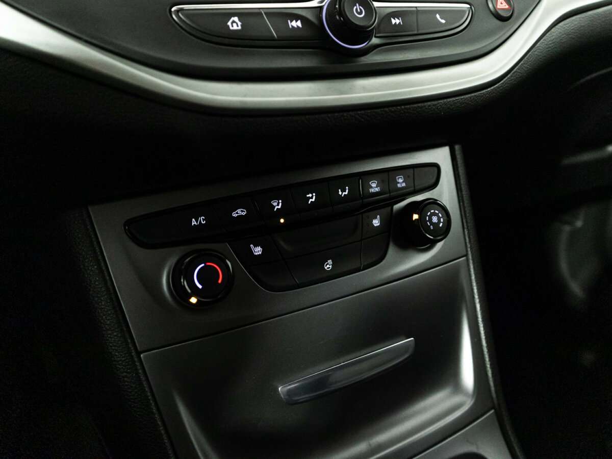 Купить Опель Астра, 2019, 129 160 км.. Фото: #15