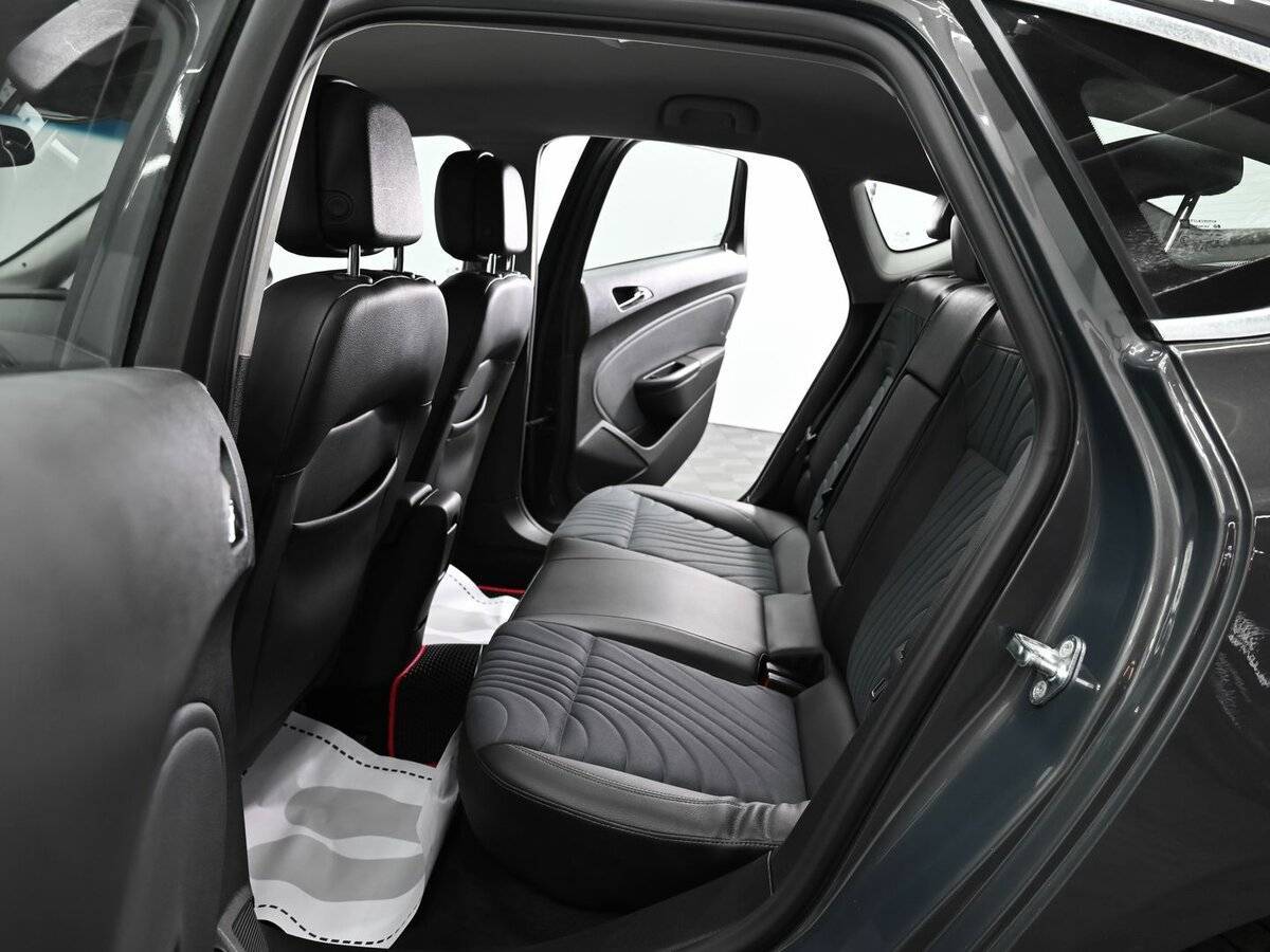 Купить Опель Астра, 2013, 164 000 км.. Фото: #12