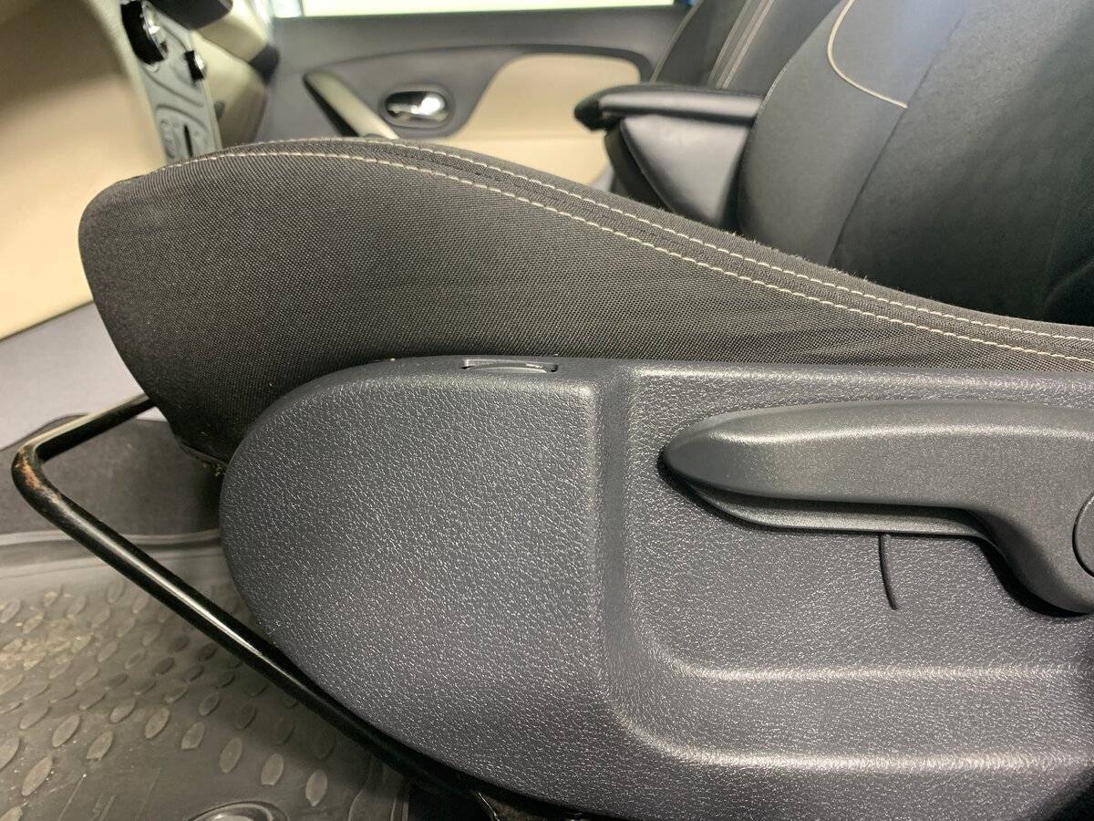 Купить Рено Логан, 2015, 117 825 км.. Фото: #15