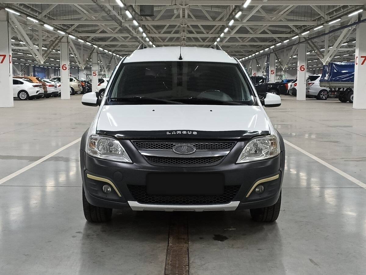 Купить Лада (ВАЗ) Ларгус, 2017, 200 985 км.. Фото: #1