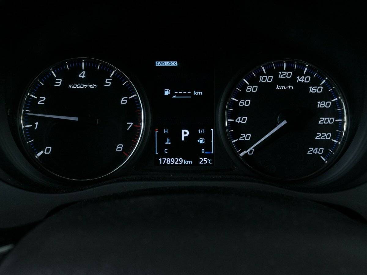 Купить Митсубиши Оутлэндер, 2016, 178 926 км.. Фото: #12