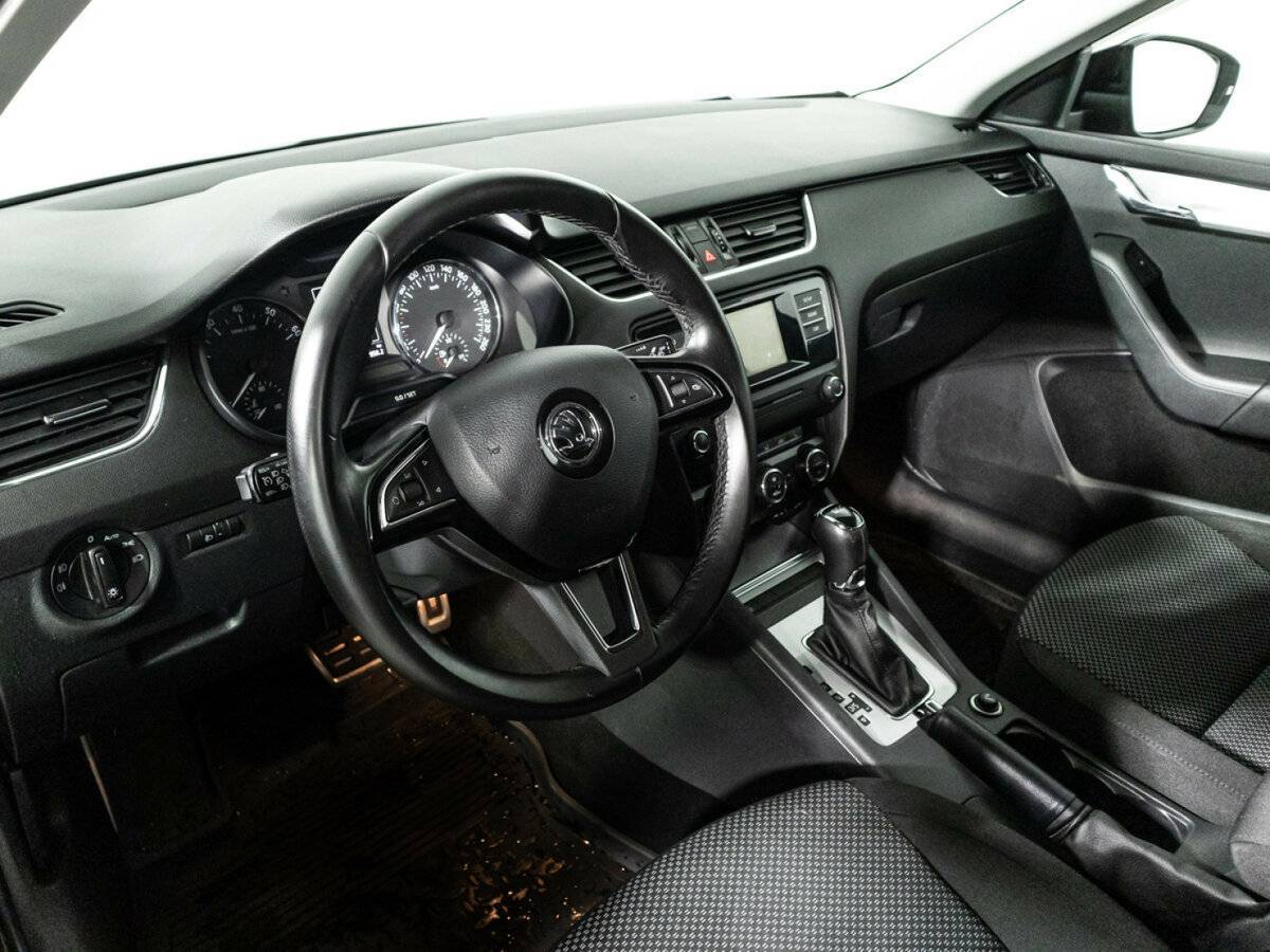 Купить Шкода Октавия, 2016, 77 976 км.. Фото: #10