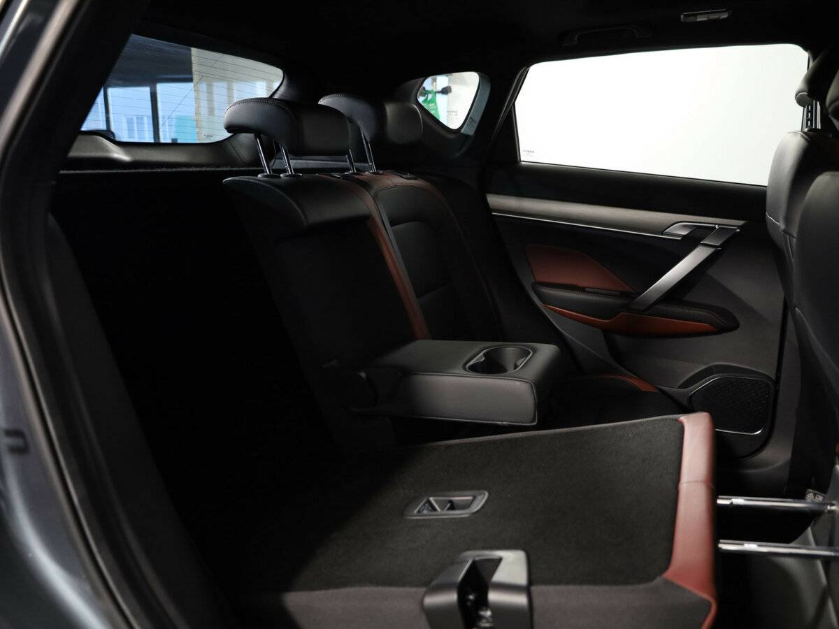 Купить Джили Кулрэй, 2022, 98 623 км.. Фото: #14