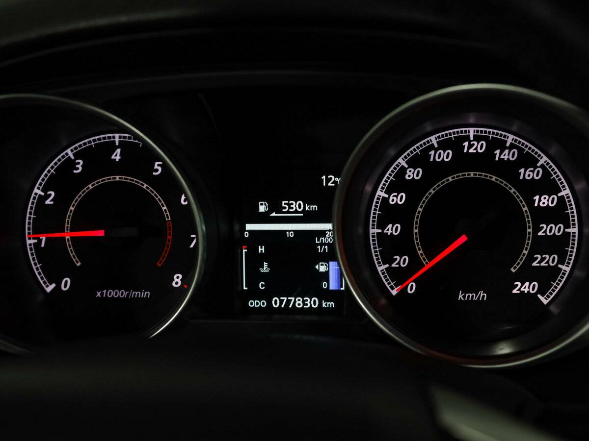 Купить Митсубиши АС-Икс, 2014, 77 829 км.. Фото: #8