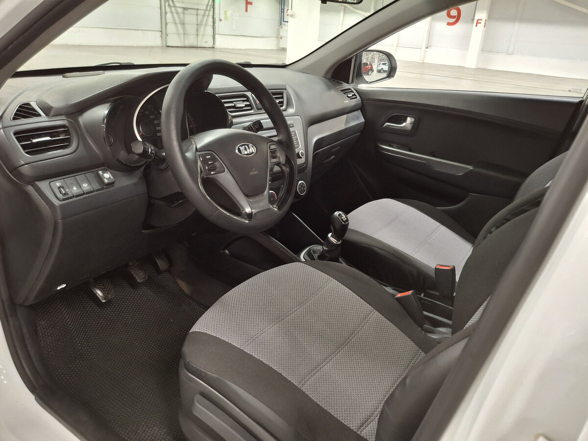 Купить Киа Рио, 2015, 233 786 км.. Фото: #14