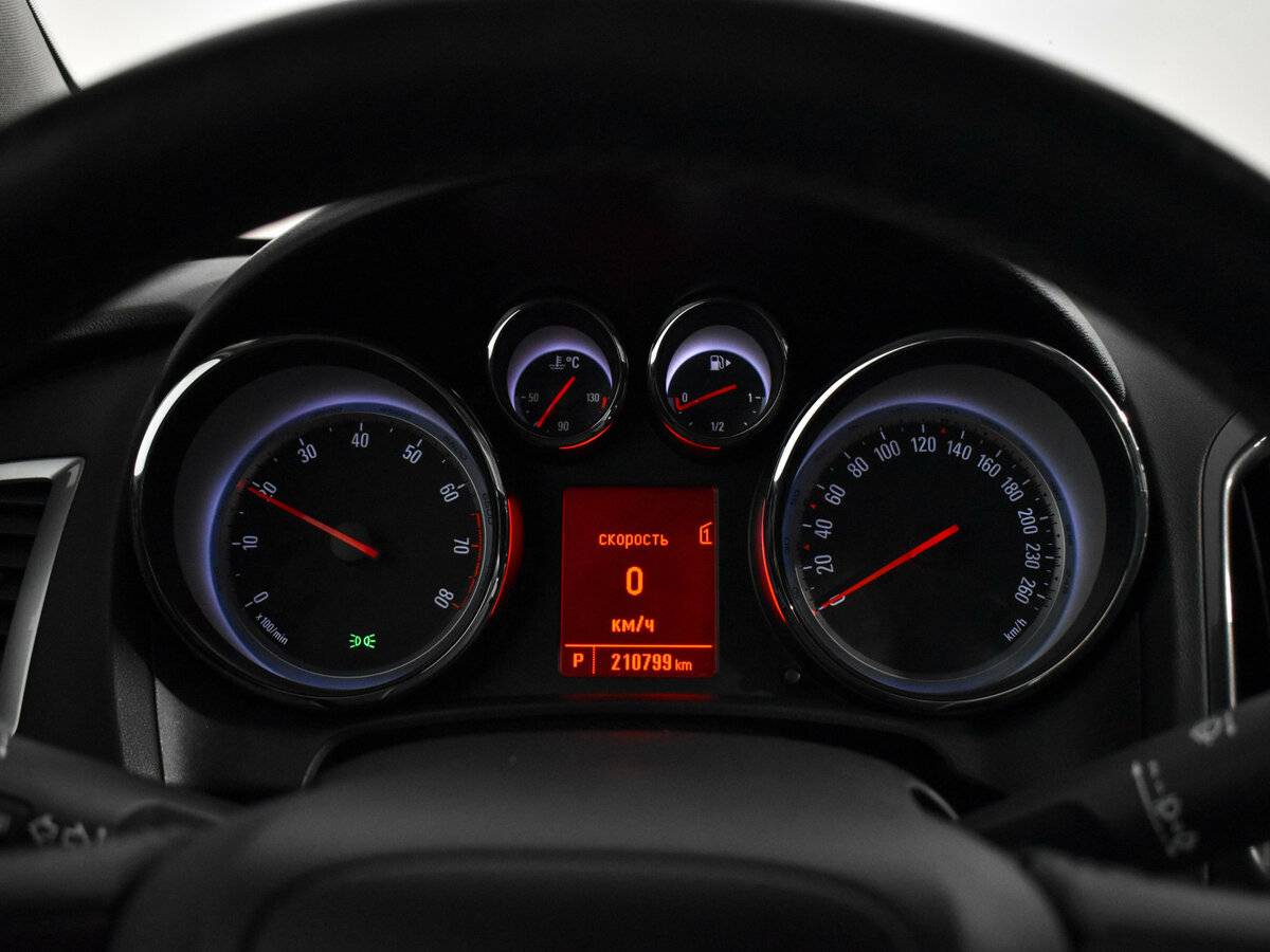 Купить Опель Астра, 2013, 210 797 км.. Фото: #15