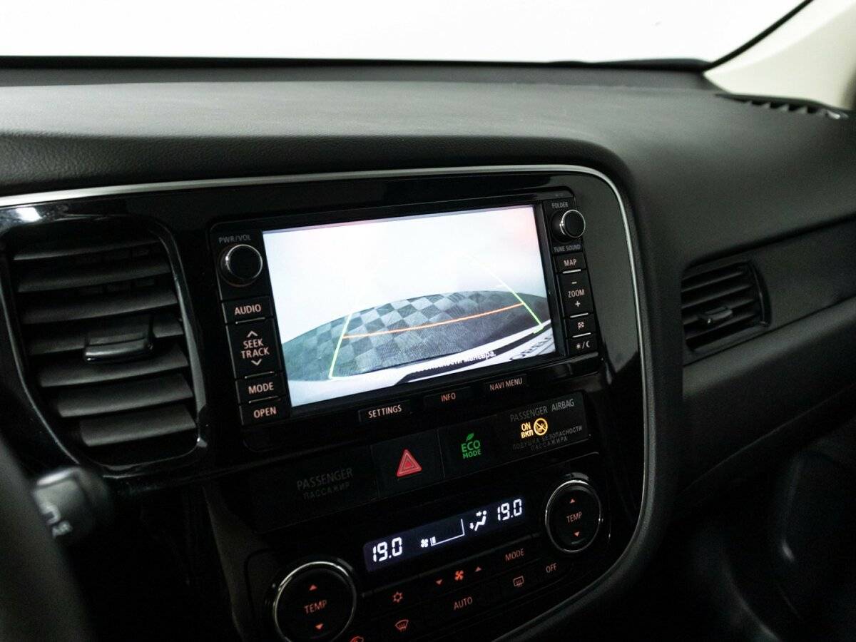 Купить Митсубиши Оутлэндер, 2014, 175 868 км.. Фото: #16