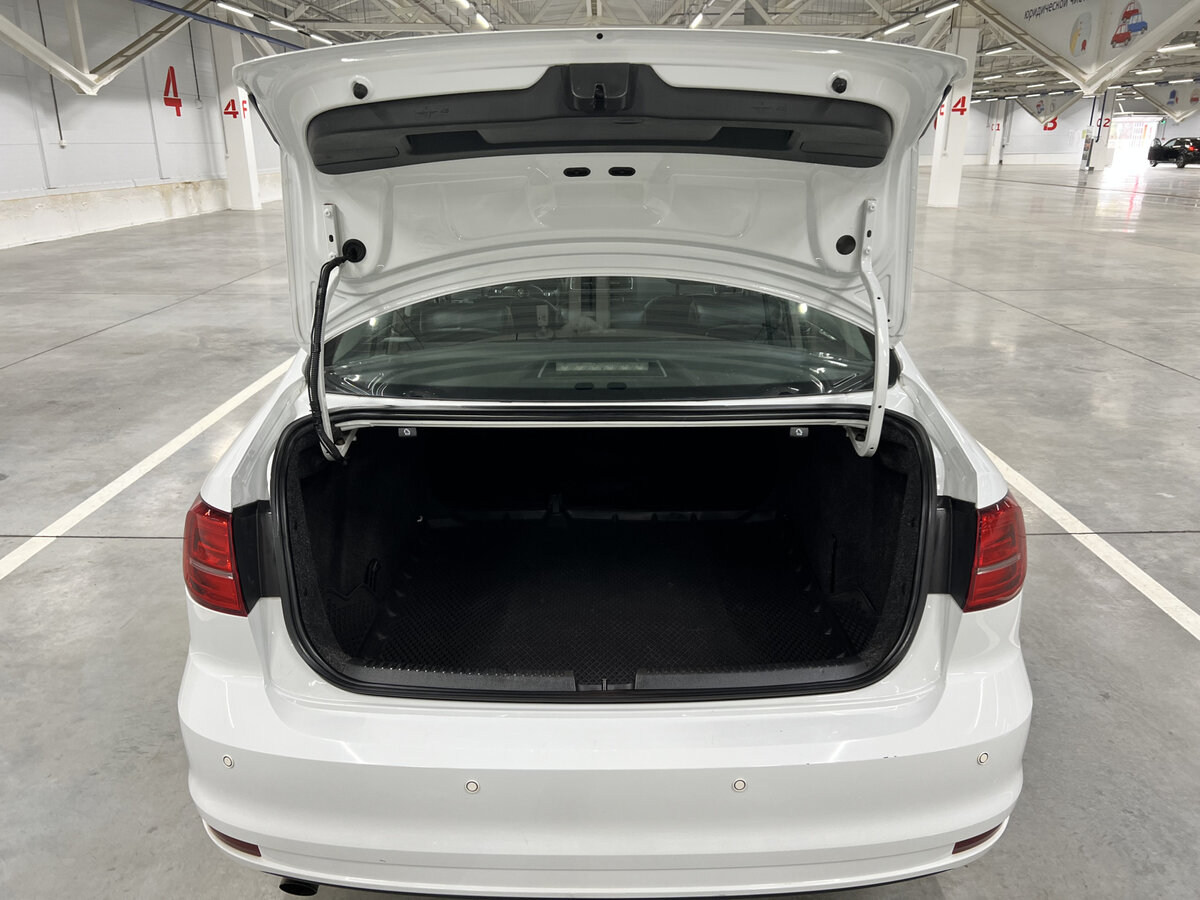 Купить Фольксваген Джетта, 2016, 134 907 км.. Фото: #9