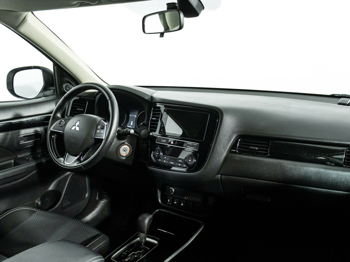 Купить Митсубиши Оутлэндер, 2019, 139 151 км.. Фото: #8